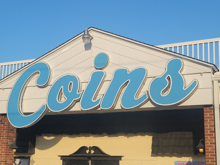 Coins Pub & Restaurant
