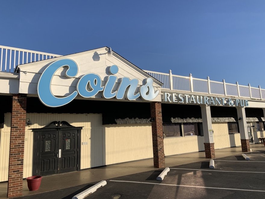Coins Pub & Restaurant