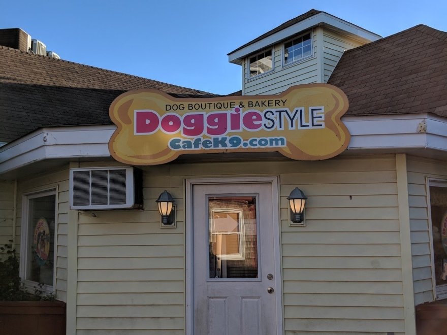 Doggie Style K9 Cafe